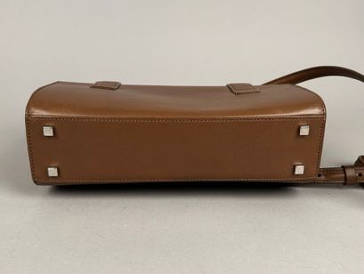 MOYNAT Paris 
Sac à main 
