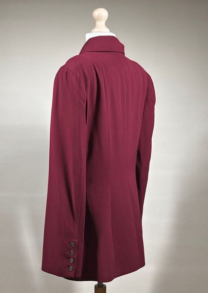 LAGERFELD 
Lot de deux vestes en gabardine...