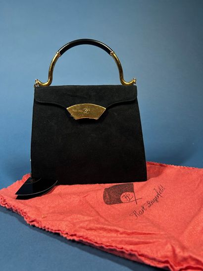 KARL LAGERFELD 
Sac du soir de forme trapèze...