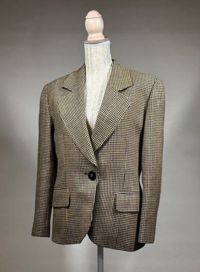CHRISTIAN DIOR Boutique, n° 20115 
Veste...