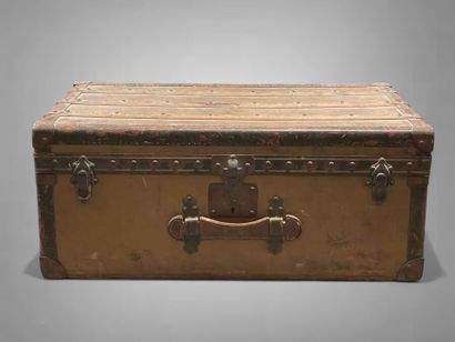 LES BAGAGES MOYNAT
Petite malle en toile...
