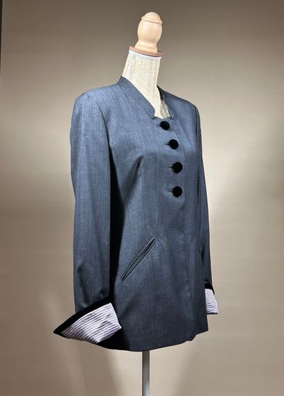 CHRISTIAN DIOR Boutique, n° 79917 
Veste...