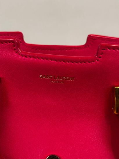 SAINT LAURENT Paris
Sac à main 
