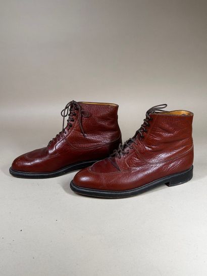 J. M. WESTON 
Ensemble de deux paires de...