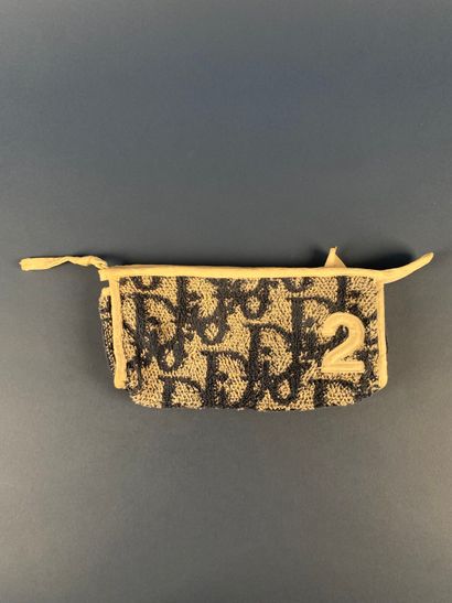 CHRISTIAN DIOR 
Porte-monnaie porte-cartes...