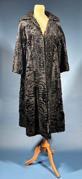 PIERRE BALMAIN Ready-to-wear
Black astrakan...