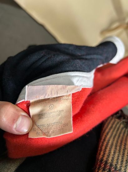 COURRÈGES Paris 
Manteau bicolore blanc/noir...