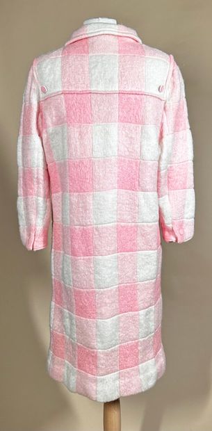 COURRÈGES Paris 
Manteau 7/8e en laine et...