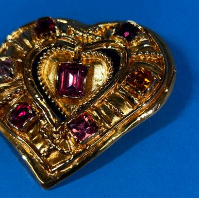 CHRISTIAN LACROIX, Noël 1992 
Broche pendentif...