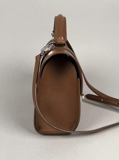 MOYNAT Paris 
Sac à main 