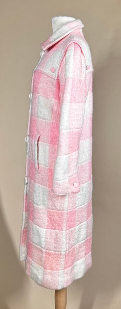 COURRÈGES Paris 
Manteau 7/8e en laine et...