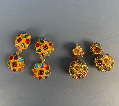 SATELLITE 
Paire de pendants d'oreilles en...