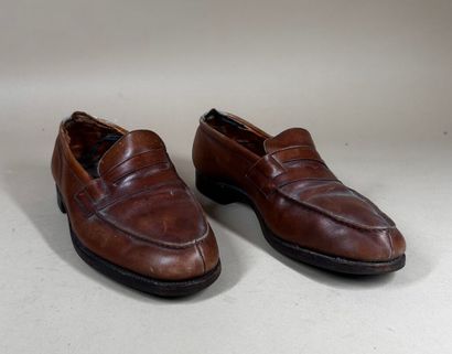 J. M. WESTON 
Paire de mocassins homme en...