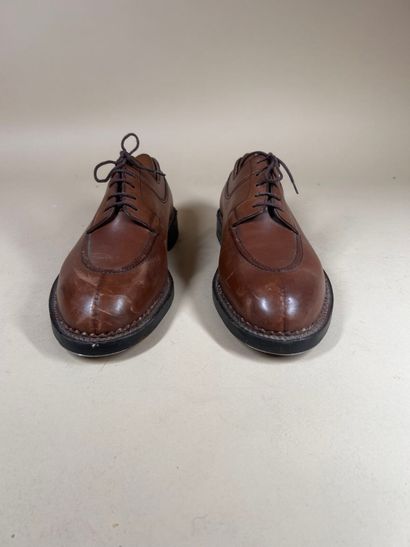 J. M. WESTON 
Lot de deux paires de chaussures...