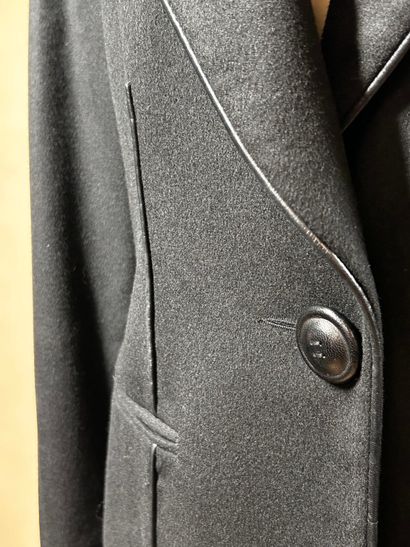 CHRISTIAN DIOR Boutique, n° 37404 et 72903
Tailleur...