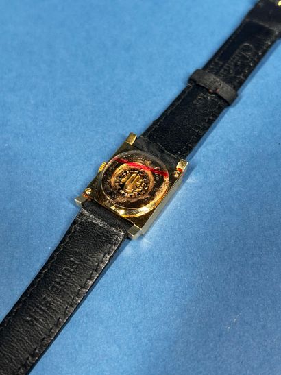 CHRISTIAN DIOR 
Square dial watch in gilt...