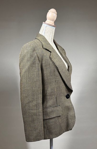 CHRISTIAN DIOR Boutique, n° 20115 
Veste...