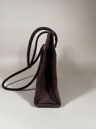 YVES SAINT LAURENT 
Sac cabas porté épaule...