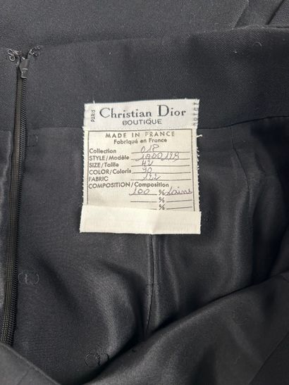 Christian DIOR Boutique 
Deux jupes de tailleurs...