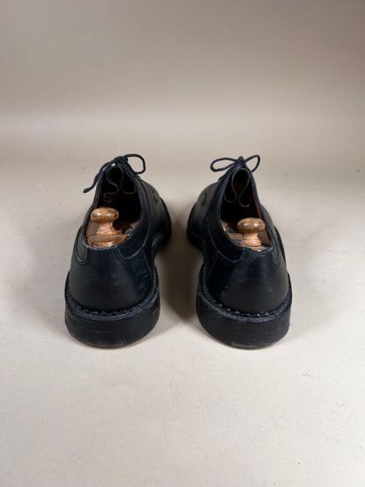 J. M. WESTON 
Lot de deux paires de chaussures...