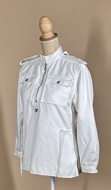 COURRÈGES Paris 
Tunique en coton nid d'abeille...