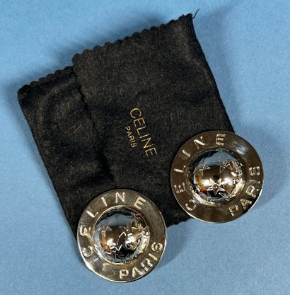 CÉLINE 
Paire de clips d'oreilles demi-sphère...