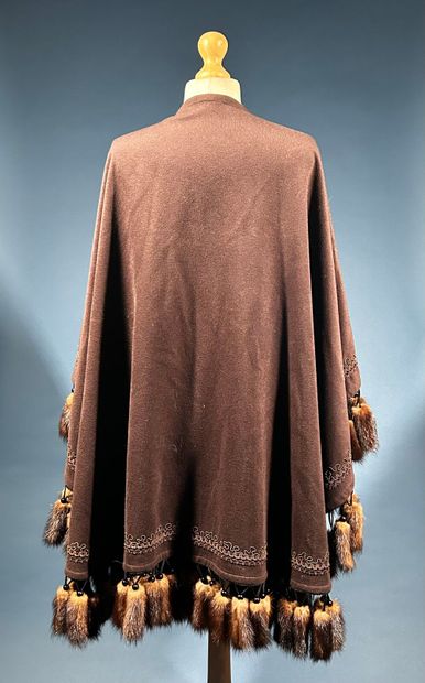 RACHEL GE
Brown cashmere cape embellished...