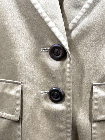 SAINT LAURENT RIVE GAUCHE, circa 1988 
Tailleur...