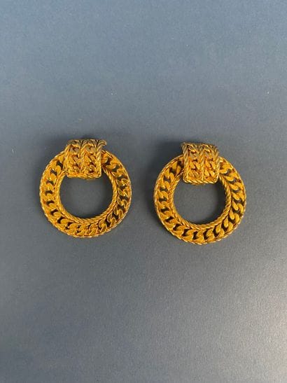 Dans le goût de CHANEL
Paire de clips d'oreilles...