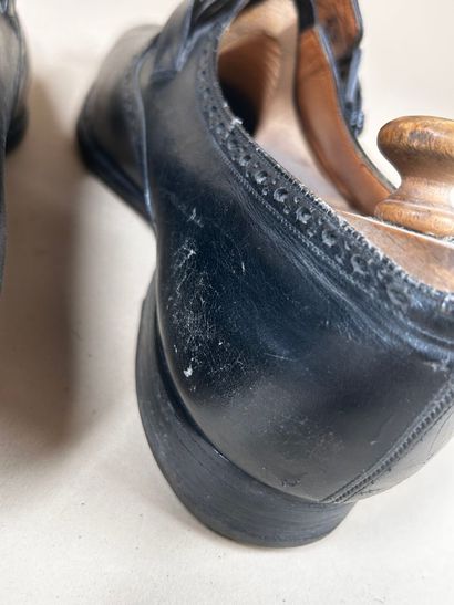 J. M. WESTON 
Ensemble de deux paires de...