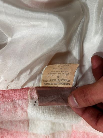 COURRÈGES Paris 
Manteau 7/8e en laine et...