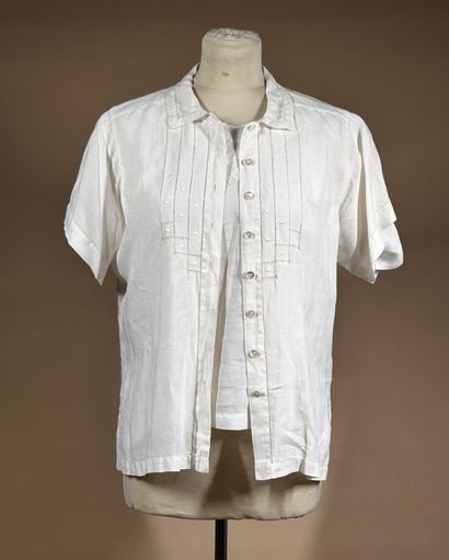 RENATA, Diffusion Michel Comte 
Robe mi-longue...
