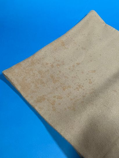 ANONYMOUS 
Camel cashmere scarf with mink-tail...