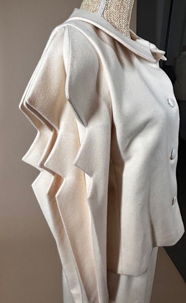 PIERRE CARDIN Prestige 
Tailleur en drap...
