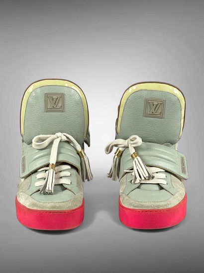Louis VUITTON, collaboration Kanye WEST
Paire...