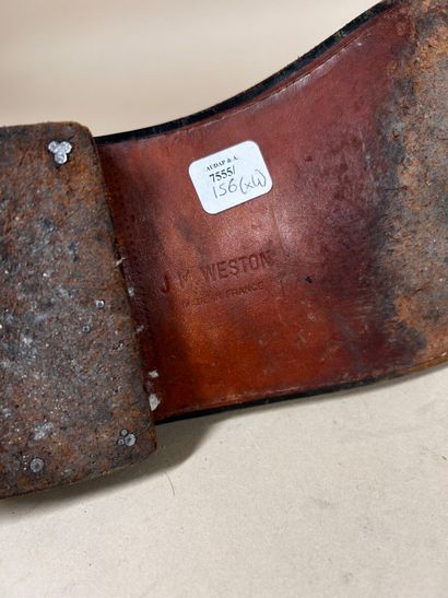 J. M. WESTON 
Lot de deux paires de chaussures...