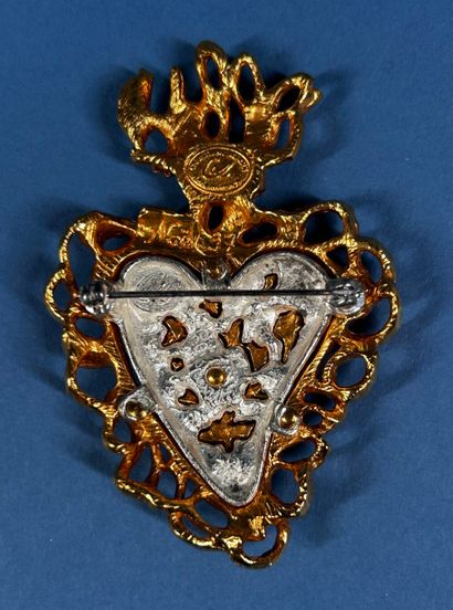 CHRISTIAN LACROIX, Noël 1997 
Broche cœur...