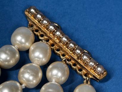 CHANEL, 1983 
Bracelet with four rows of...