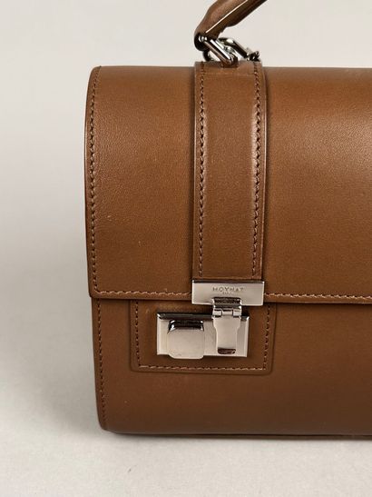 MOYNAT Paris 
Sac à main 