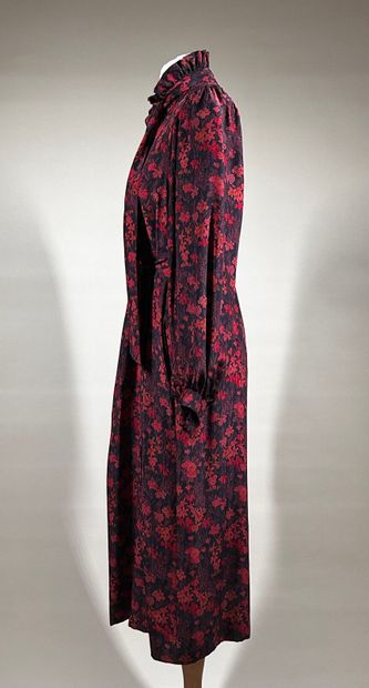 HANAE MORI 
Réunion de deux robes longues...