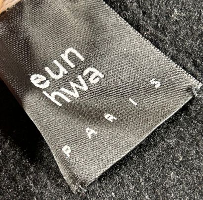 EUN HWA
Manteau en laine et cachemire noir,...