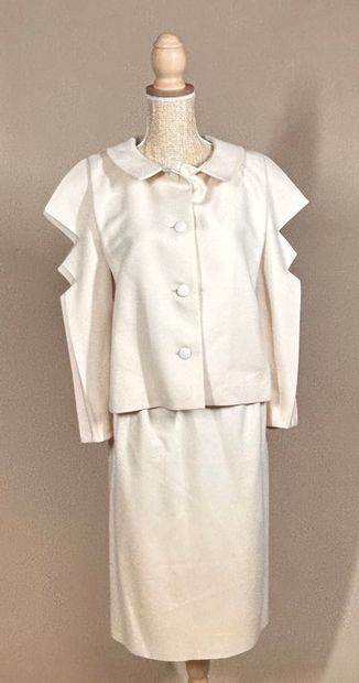 PIERRE CARDIN Prestige 
Tailleur en drap...