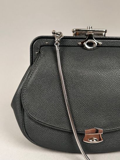 MYRIAM SCHAEFER Paris 
Petit sac porté épaule...