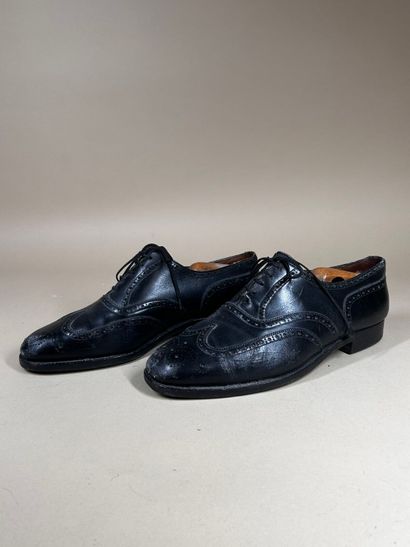 J. M. WESTON 
Ensemble de deux paires de...