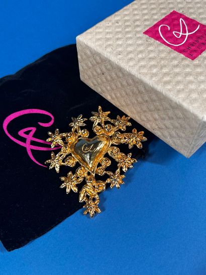 CHRISTIAN LACROIX, Noël 1993 
Broche en métal...