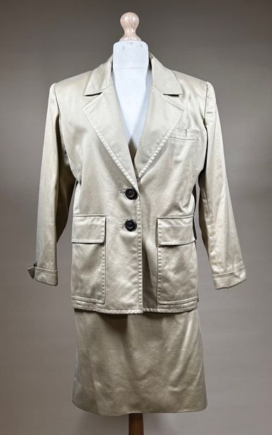 SAINT LAURENT RIVE GAUCHE, circa 1988 
Tailleur...