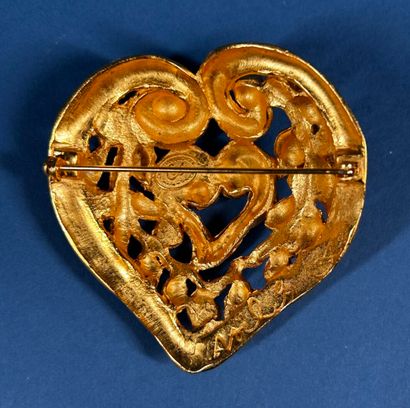 CHRISTIAN LACROIX, Noël 1991 
Broche cœur...