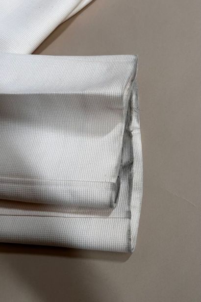 COURRÈGES Paris 
Tailleur en piqué de coton...