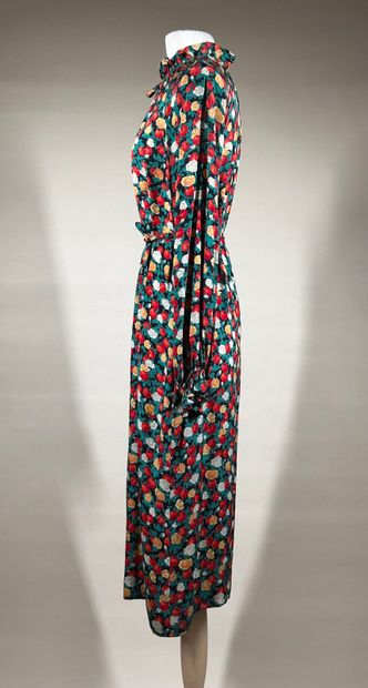 HANAE MORI 
Réunion de deux robes longues...