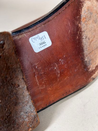 J. M. WESTON 
Lot de deux paires de chaussures...